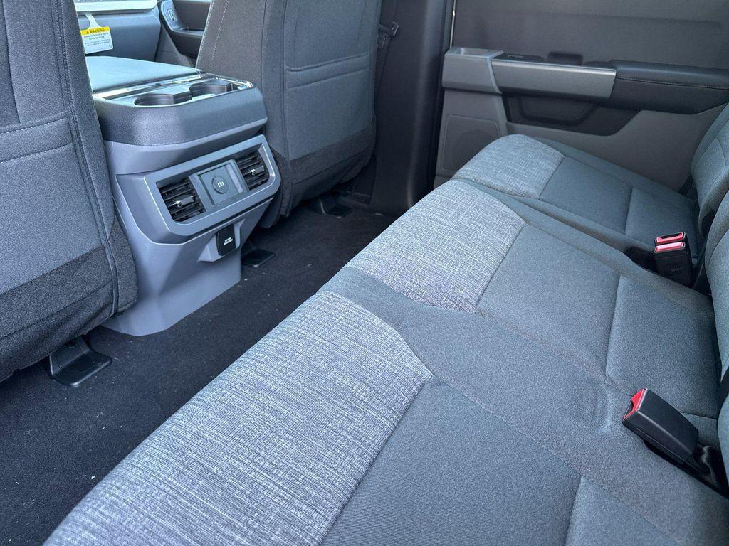 new 2025 Ford F-250 car, priced at $67,644