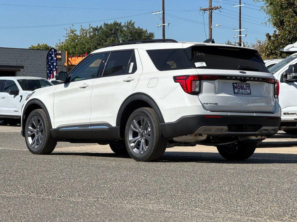new 2025 Ford Explorer car, priced at $50,165