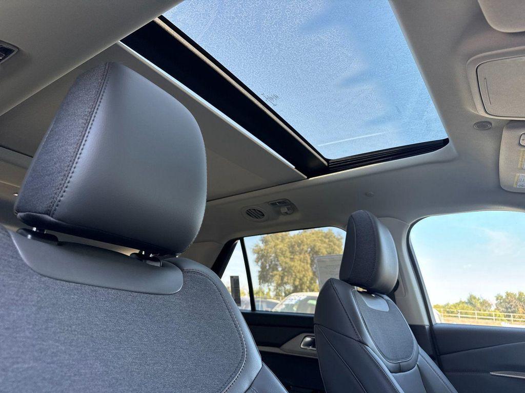 new 2025 Ford Explorer car, priced at $50,165
