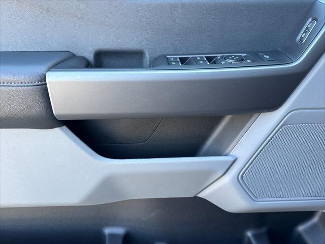 new 2025 Ford F-250 car, priced at $75,900