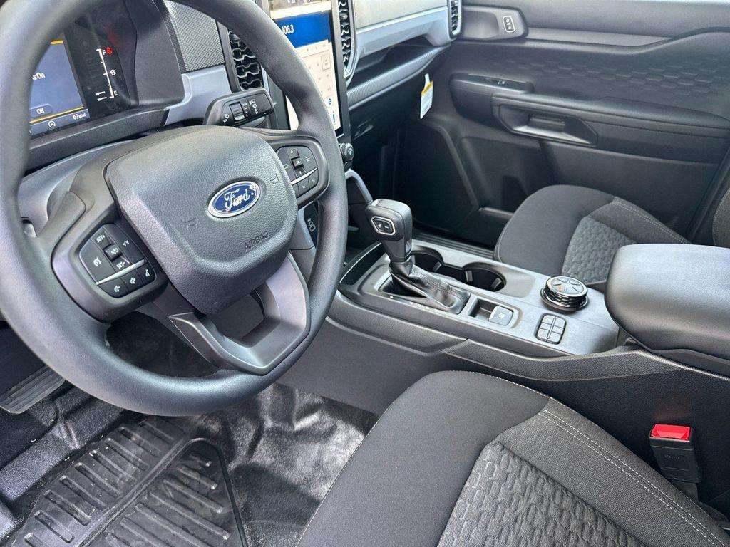 new 2025 Ford Ranger car, priced at $38,080