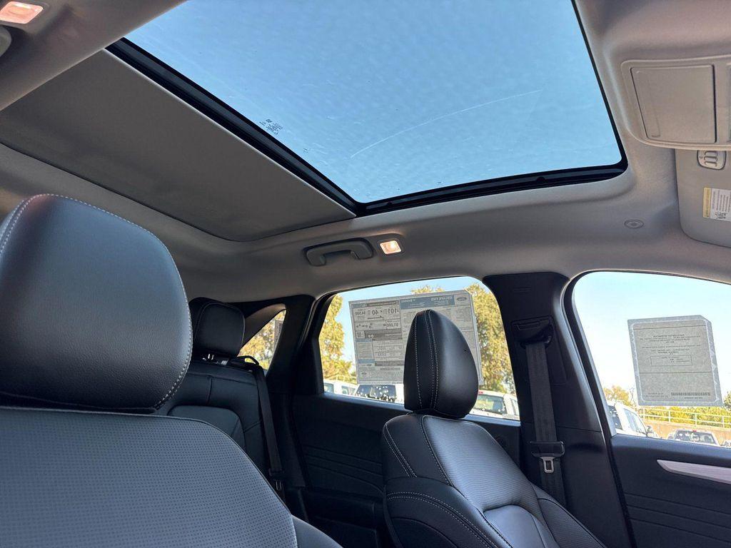 new 2025 Ford Escape PHEV car, priced at $39,515