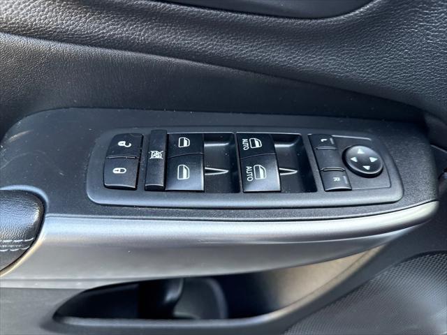 used 2019 Jeep Cherokee car, priced at $11,996