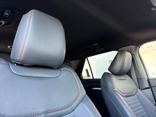 new 2025 Ford Explorer car, priced at $48,705