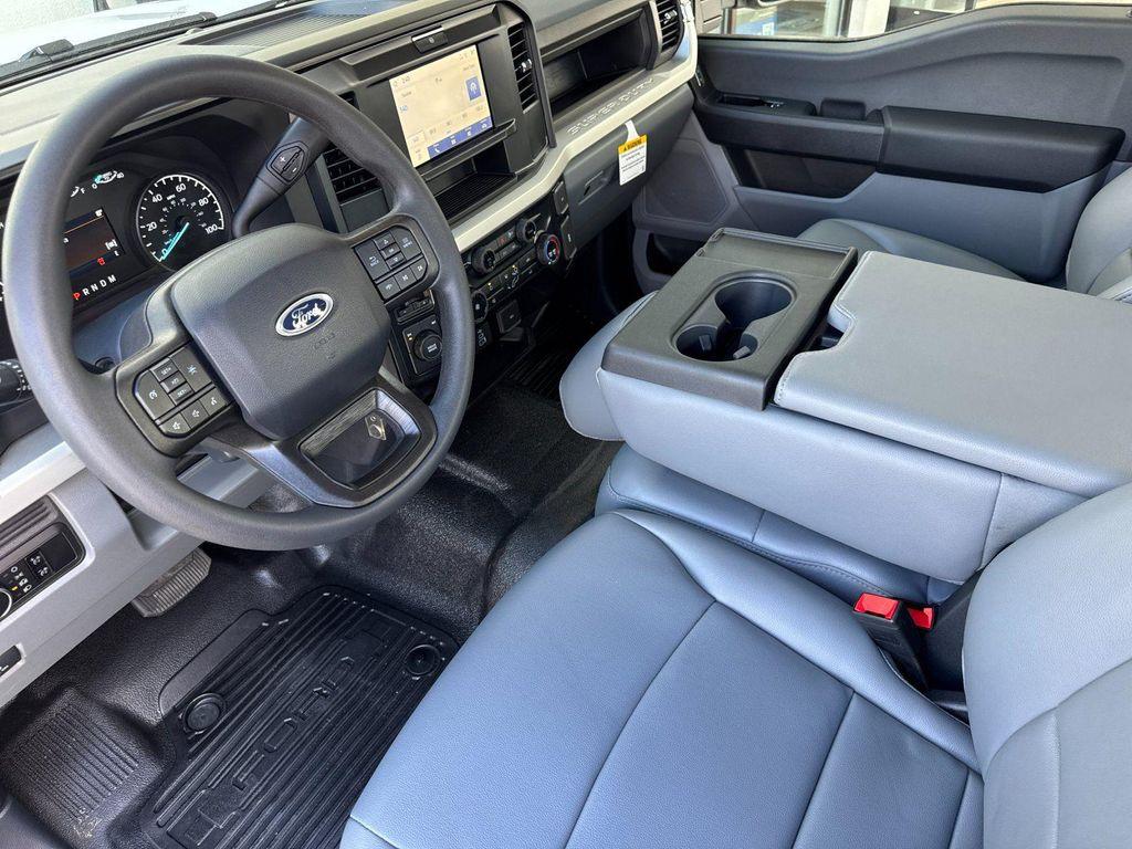 new 2025 Ford F-450 car, priced at $76,155