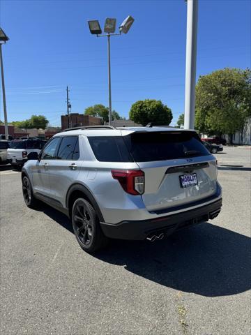 new 2024 Ford Explorer car, priced at $58,610