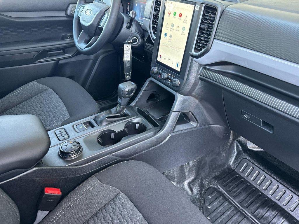 new 2025 Ford Ranger car, priced at $37,080