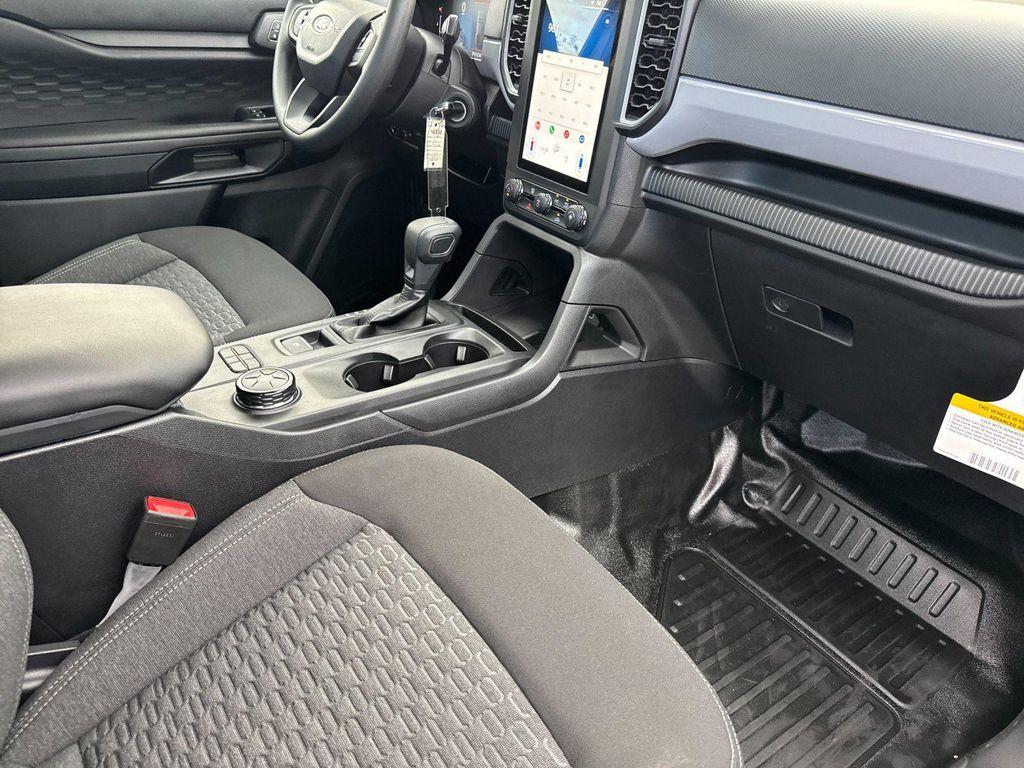 new 2025 Ford Ranger car, priced at $38,330