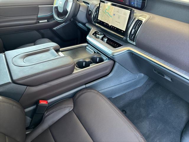 new 2025 Ford Expedition car, priced at $90,590