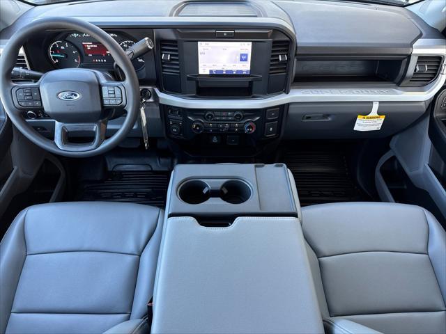 new 2025 Ford F-450 car, priced at $76,155