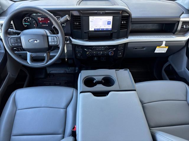 new 2025 Ford F-450 car, priced at $76,155