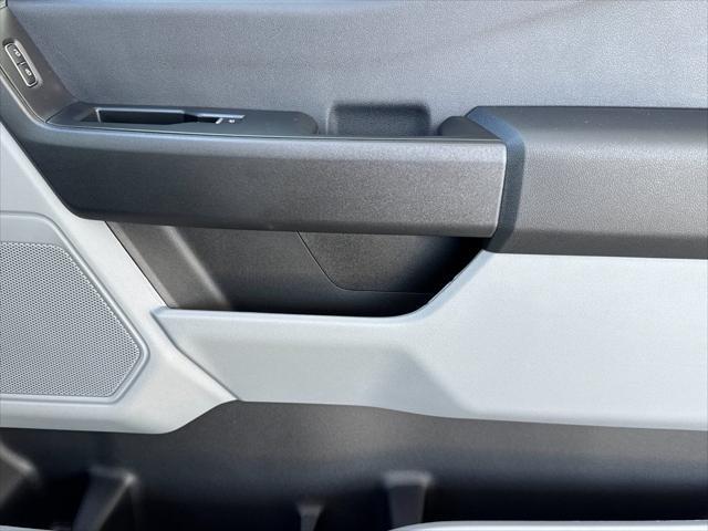 new 2025 Ford F-450 car, priced at $76,155