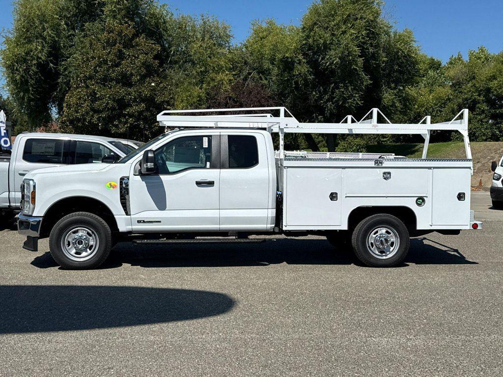 new 2025 Ford F-350 car, priced at $85,240