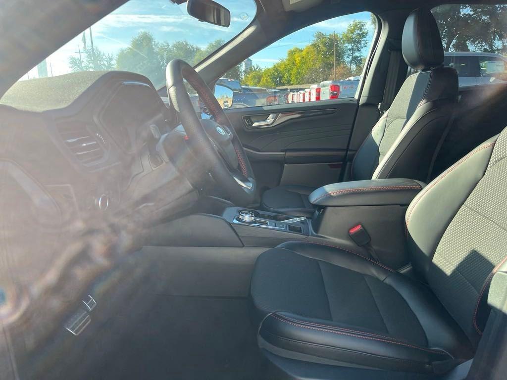 new 2024 Ford Escape car, priced at $31,120