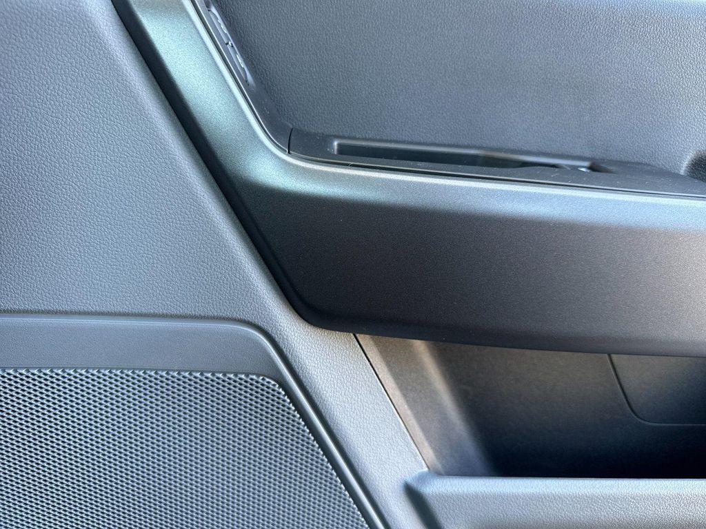 new 2025 Ford F-250 car, priced at $50,137