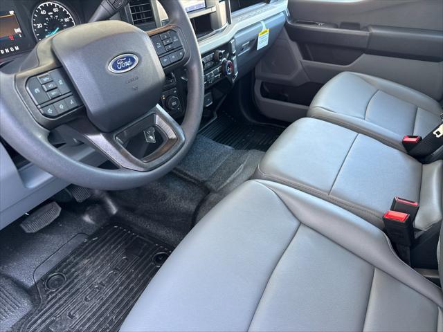 new 2025 Ford F-250 car, priced at $55,180