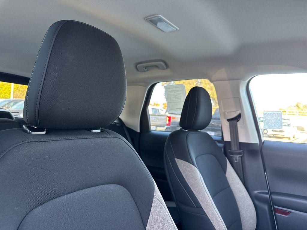 new 2025 Ford Bronco Sport car, priced at $33,335