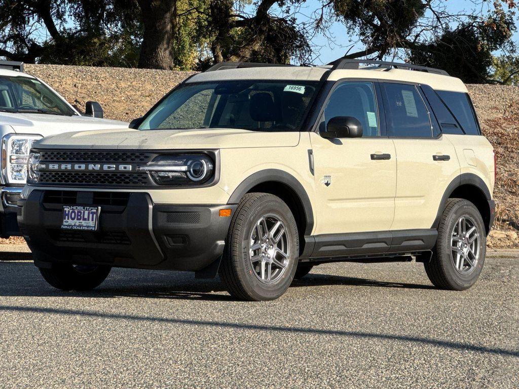 new 2025 Ford Bronco Sport car, priced at $33,335