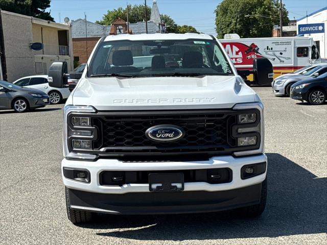new 2025 Ford F-350 car, priced at $56,910