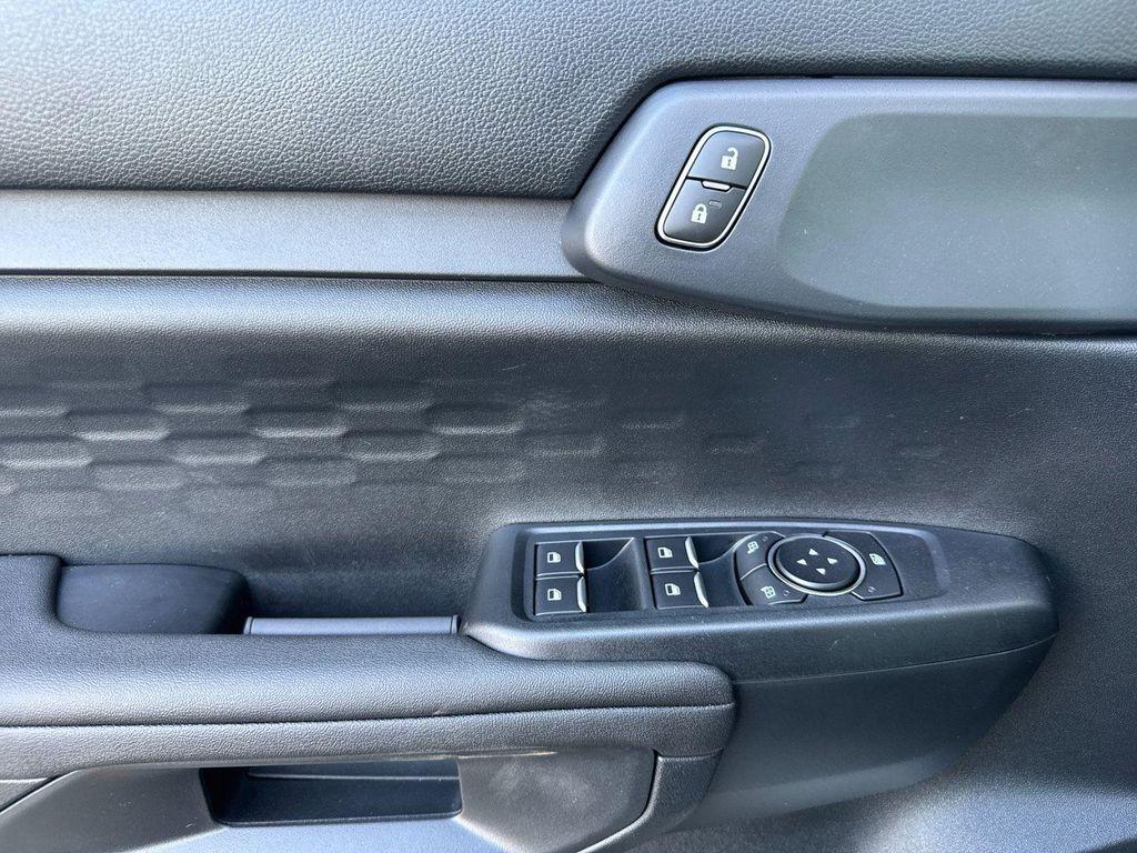 new 2025 Ford Ranger car, priced at $38,009