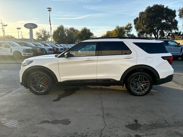 new 2025 Ford Explorer car, priced at $60,090