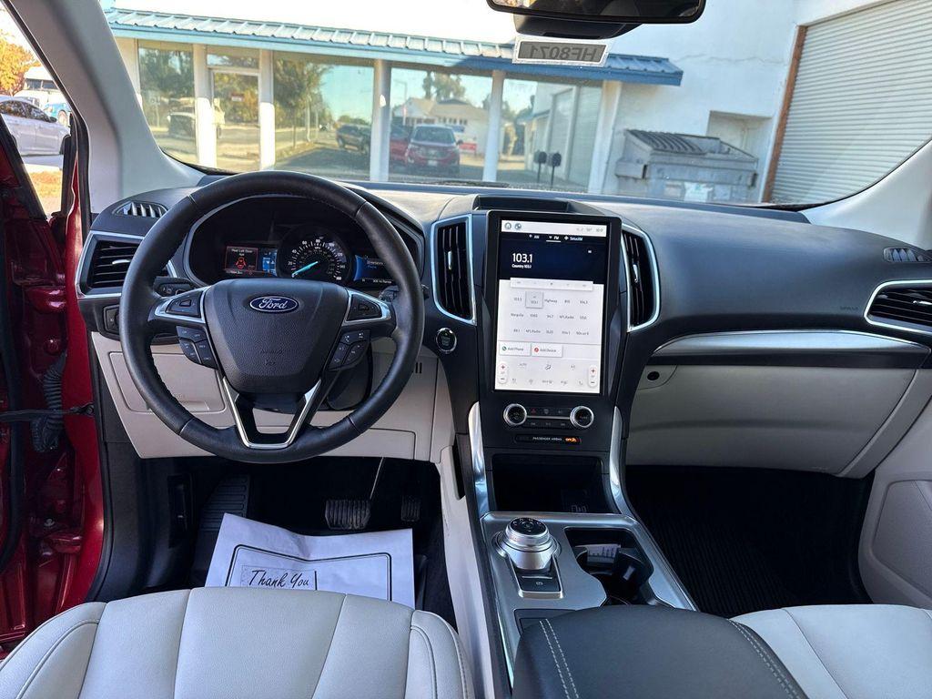 used 2022 Ford Edge car, priced at $30,000