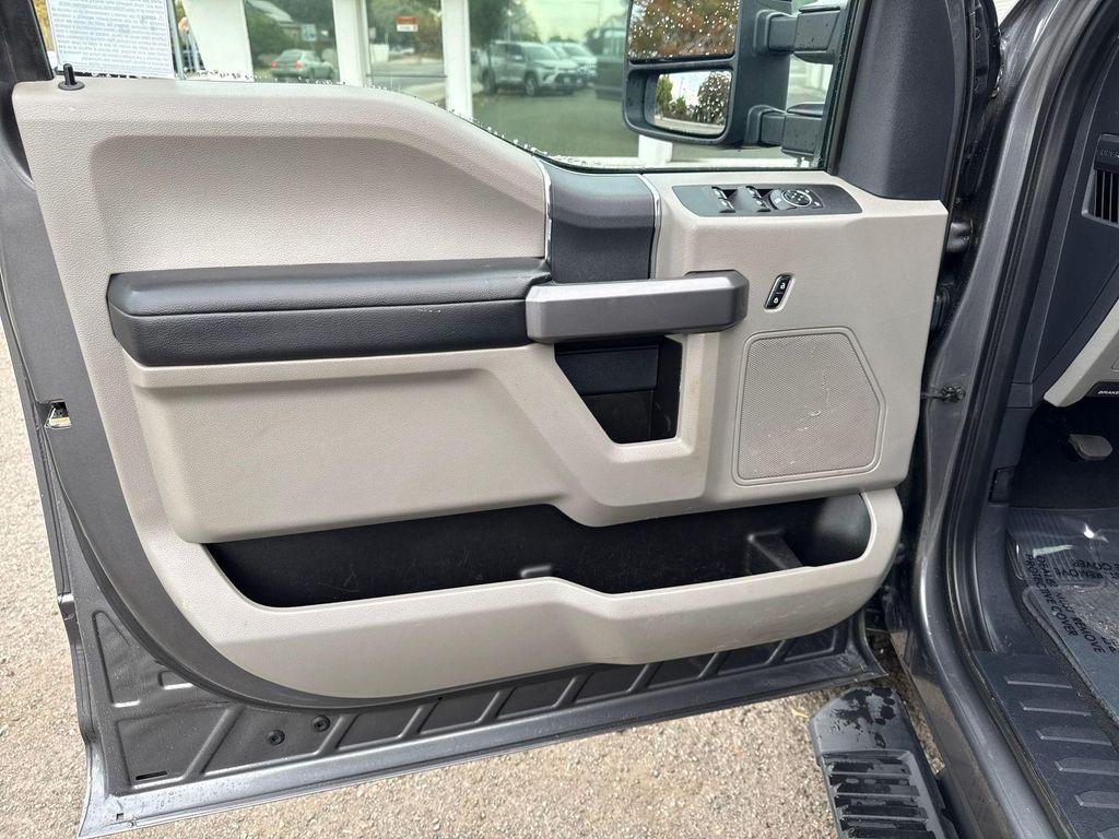 used 2022 Ford F-250 car, priced at $53,052