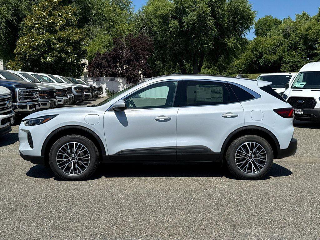 new 2025 Ford Escape PHEV car, priced at $41,727
