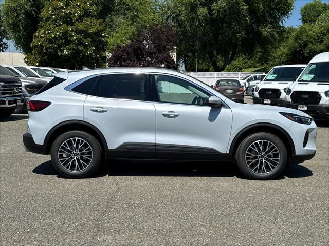new 2025 Ford Escape PHEV car, priced at $36,917