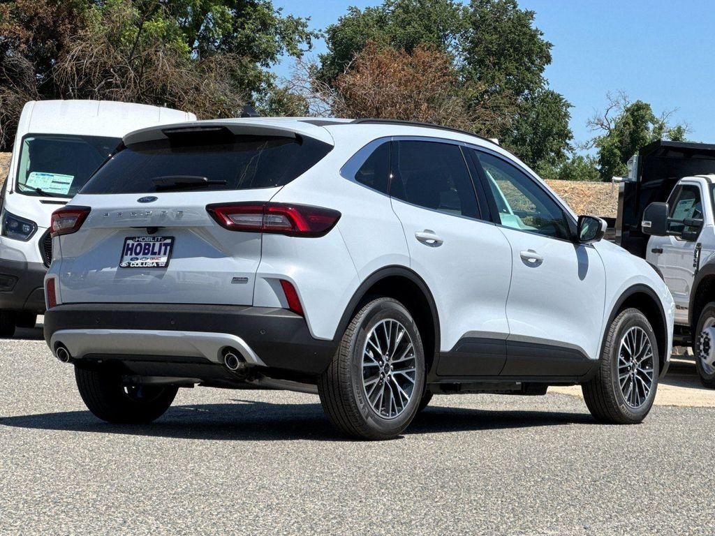 new 2025 Ford Escape PHEV car, priced at $41,727