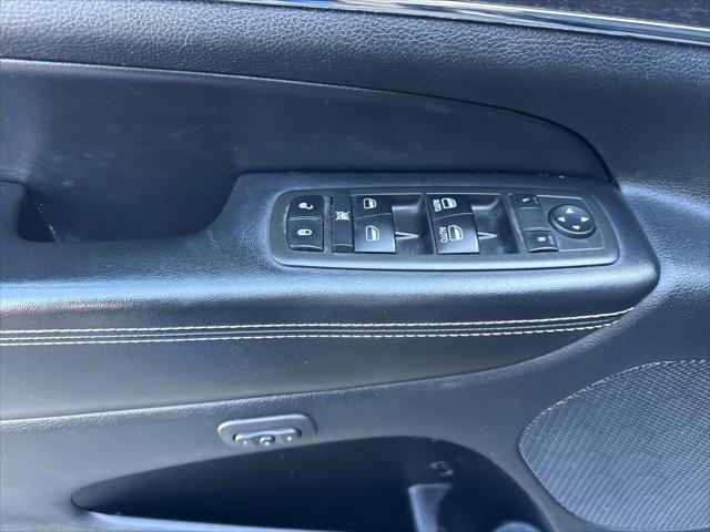 used 2014 Jeep Grand Cherokee car, priced at $9,897