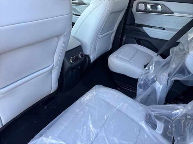 new 2025 Ford Explorer car, priced at $60,595