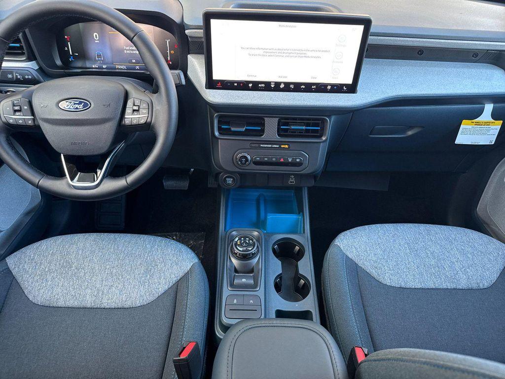 new 2025 Ford Maverick car, priced at $36,030