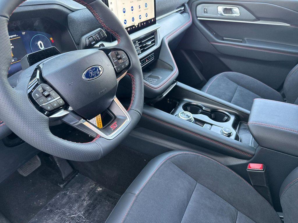 new 2025 Ford Explorer car, priced at $64,755