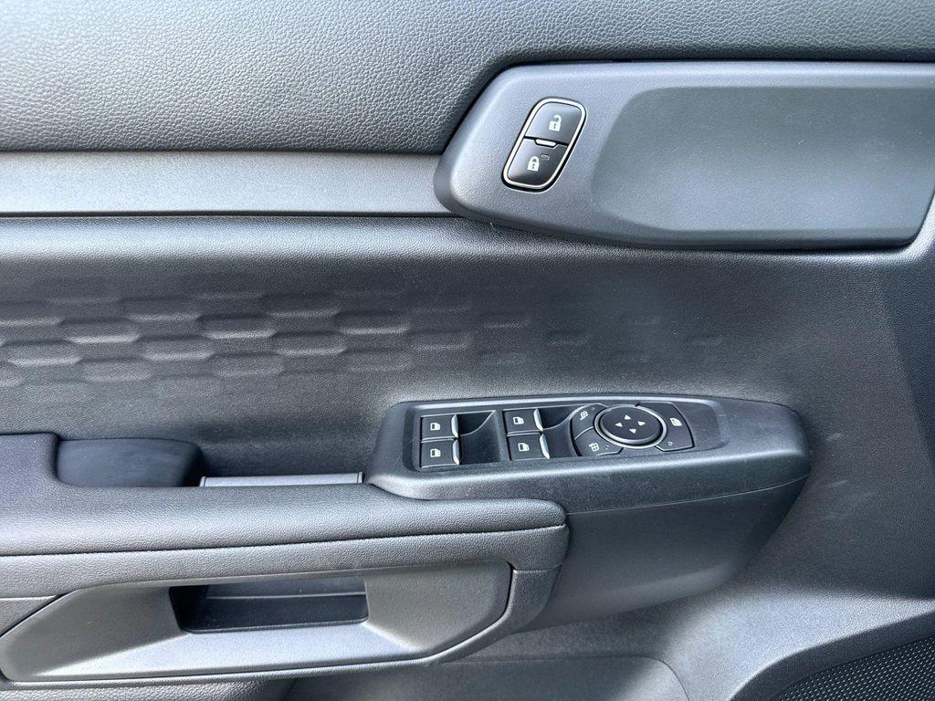 new 2025 Ford Ranger car, priced at $36,580