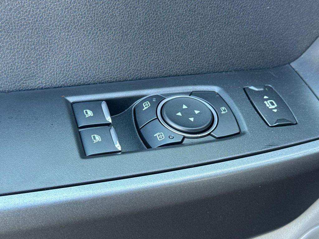 new 2025 Ford F-250 car, priced at $52,920
