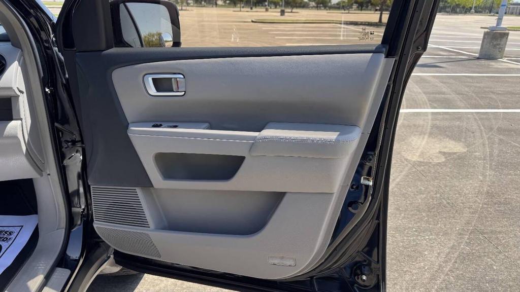 used 2009 Honda Pilot car, priced at $4,997