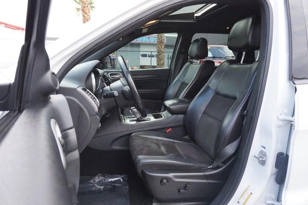 used 2020 Jeep Grand Cherokee car, priced at $19,998