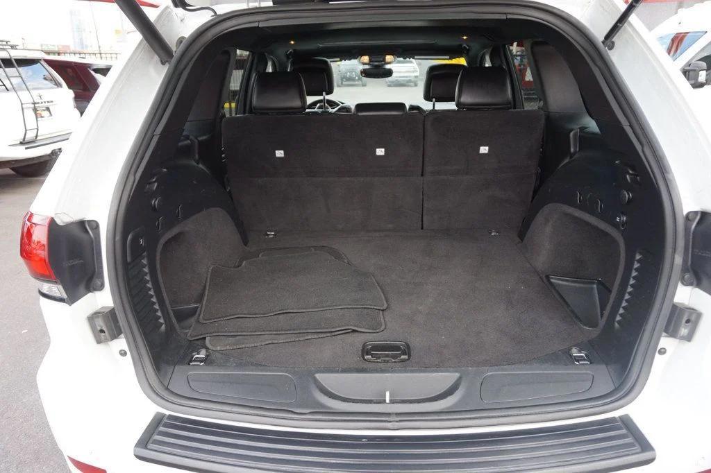 used 2020 Jeep Grand Cherokee car, priced at $19,998