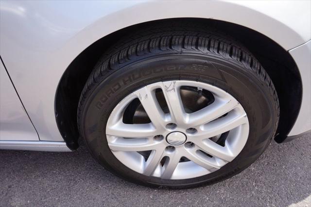used 2007 Volkswagen Rabbit car, priced at $6,998