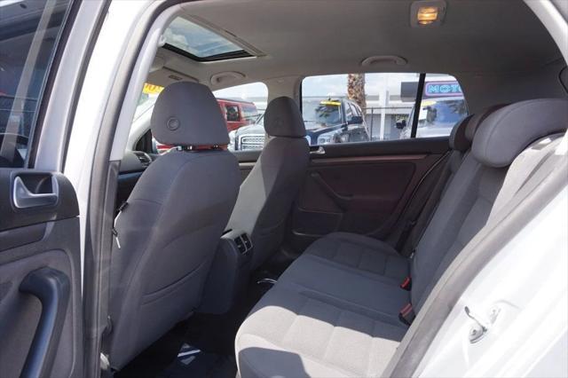 used 2007 Volkswagen Rabbit car, priced at $6,998