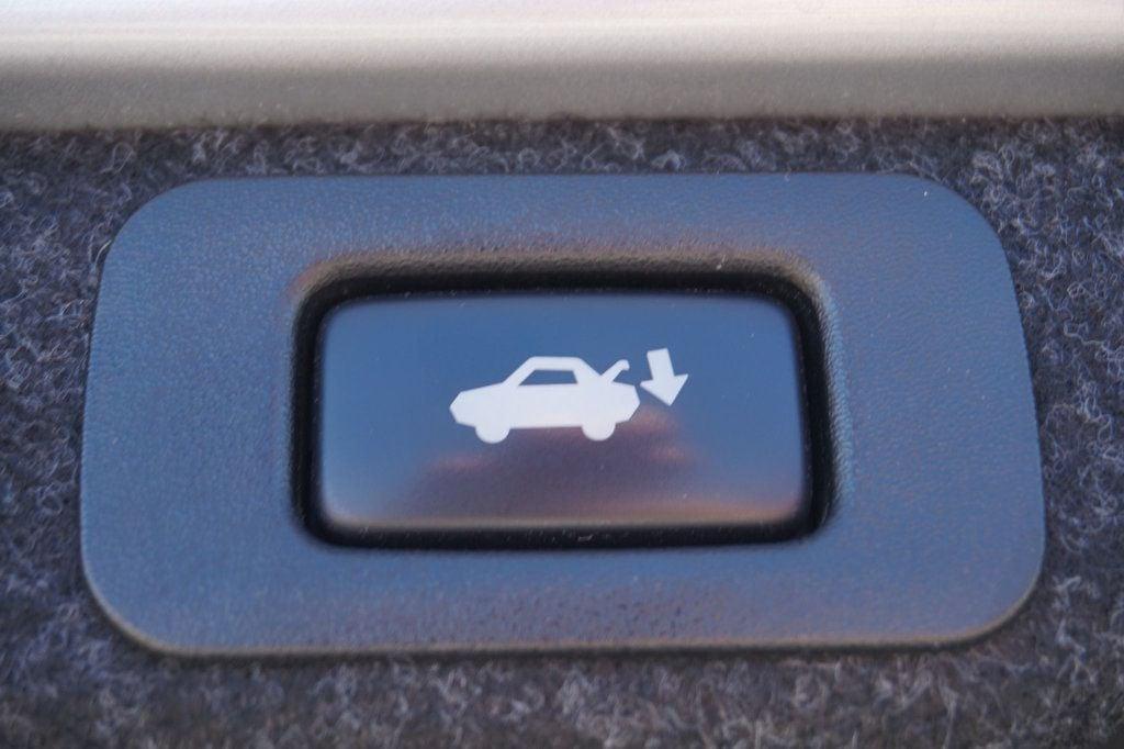 used 2017 Lexus ES 350 car, priced at $17,998