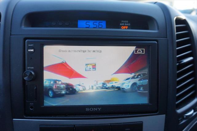 used 2009 Hyundai Santa Fe car, priced at $7,998