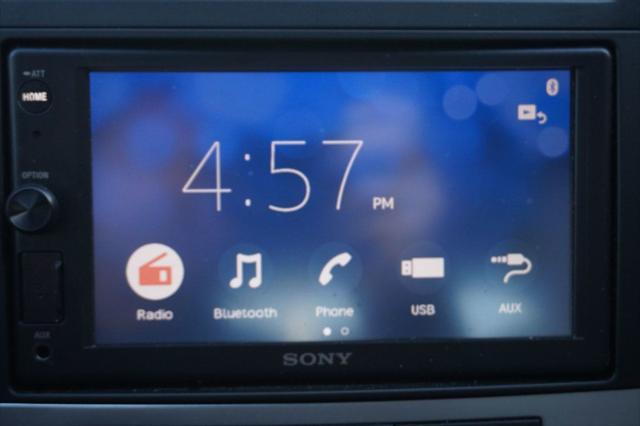 used 2009 Hyundai Santa Fe car, priced at $7,998