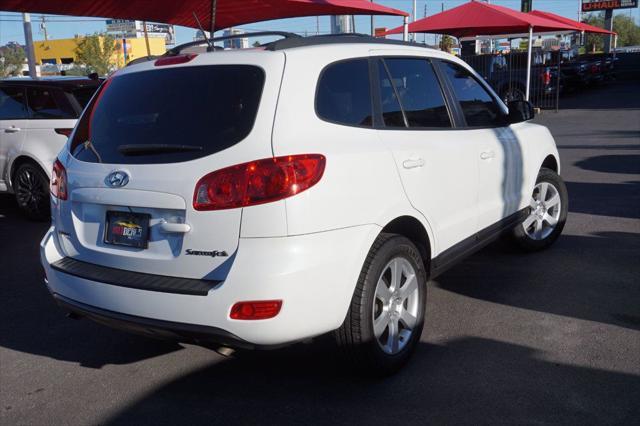used 2009 Hyundai Santa Fe car, priced at $7,998