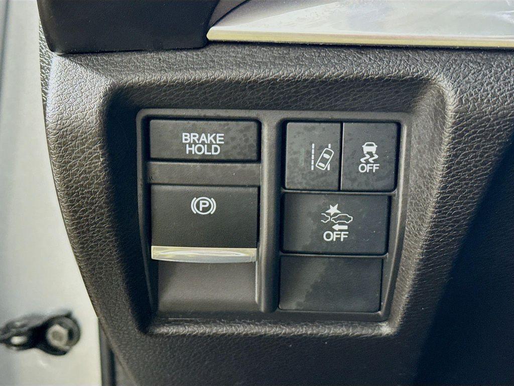 used 2018 Acura MDX car, priced at $17,990