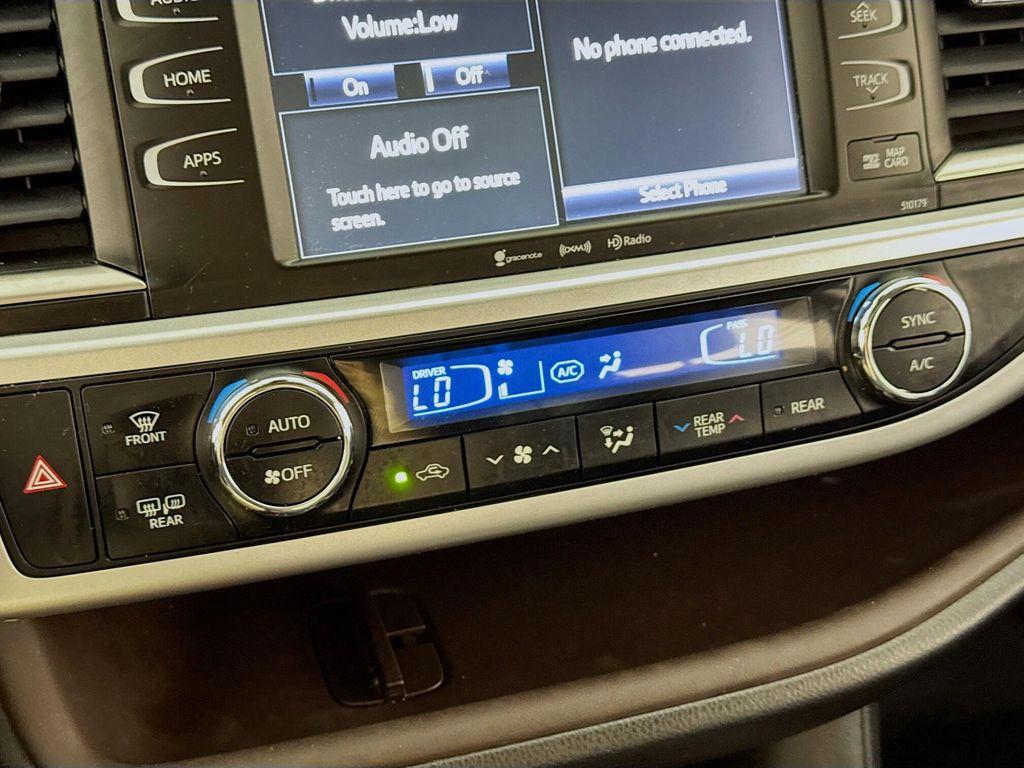 used 2018 Toyota Highlander car, priced at $28,590