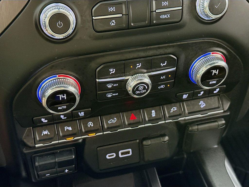 used 2020 GMC Sierra 1500 car, priced at $32,990