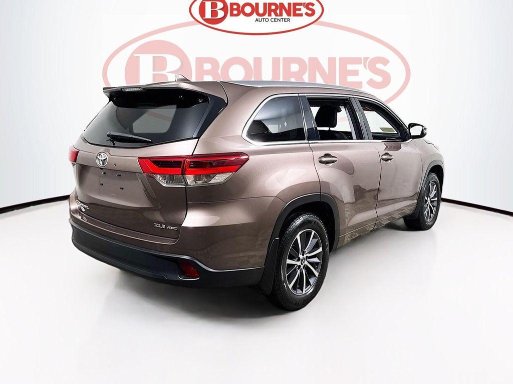 used 2017 Toyota Highlander car, priced at $24,690