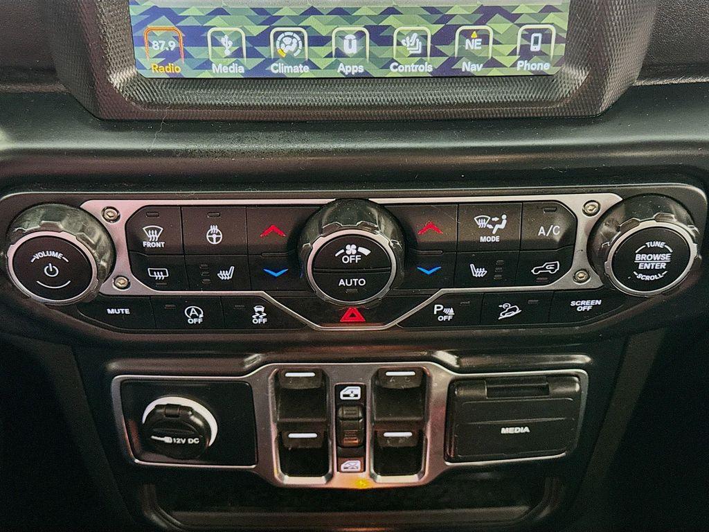 used 2019 Jeep Wrangler Unlimited car, priced at $27,990